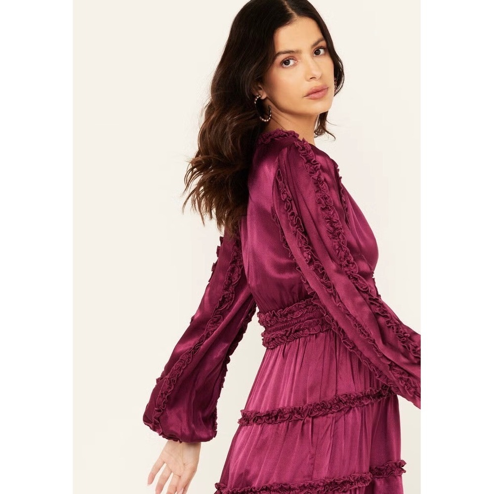 Shyanne Ruffle Mini Dress Women Large Fuchsia Tiered Fit & Flare Long Sleeve NWT - Picture 2 of 10